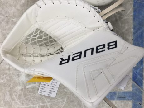 Bauer Total One NXG Pro Catcher