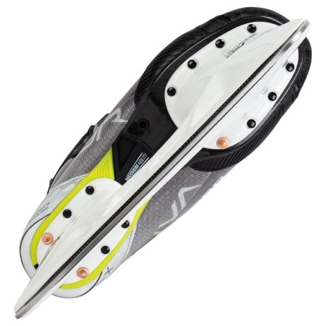 Bauer Vapor Hyperlite Intermediate Hockey Skates - Image 2