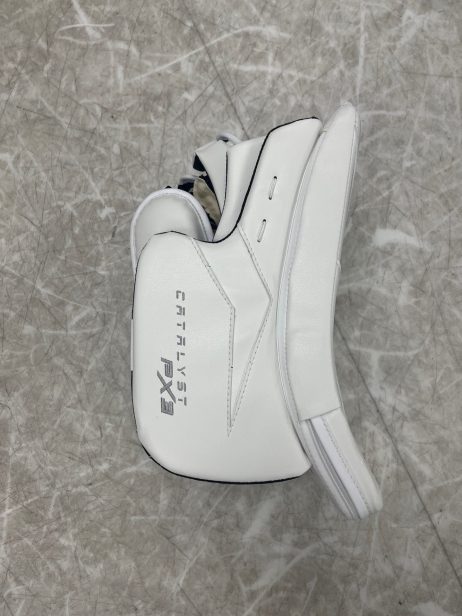 True Catalyst PX3 Pro Goalie Blocker- Intermediate Palm - Image 3