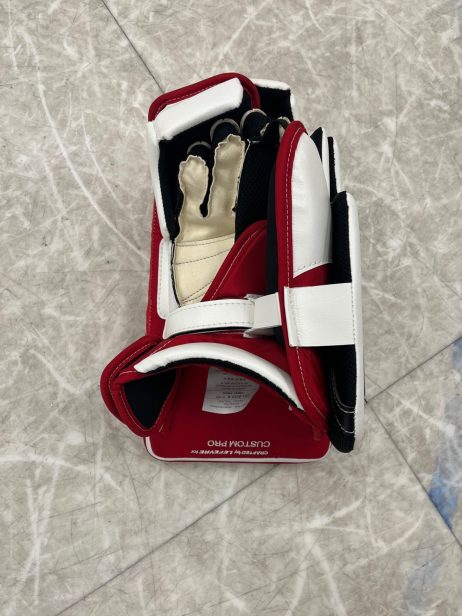 True Catalyst PX3 Pro Goalie Blocker- Intermediate Palm - Image 5