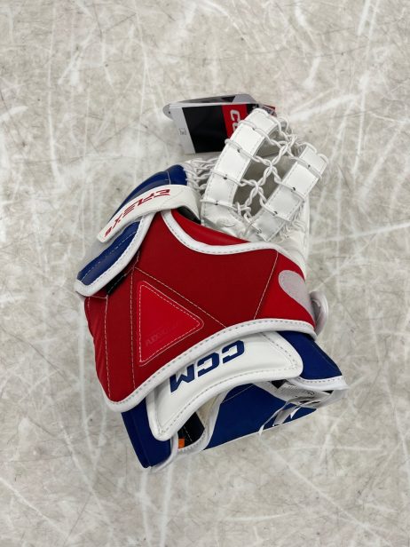 CCM Extreme Flex 6 Pro Goalie Catcher - Image 4